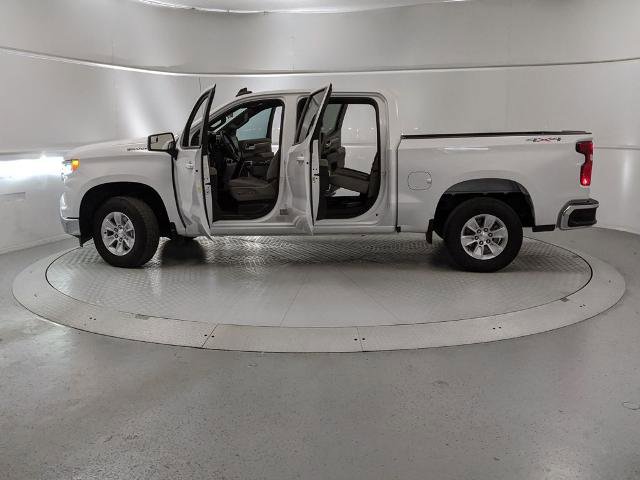 Used 2024 Chevrolet Silverado 1500 LT image 12