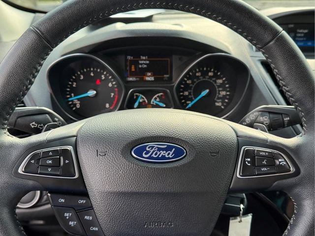 Certified 2018 Ford Escape SE w/ SE Sport Appearance Package AWD/4WD image 30