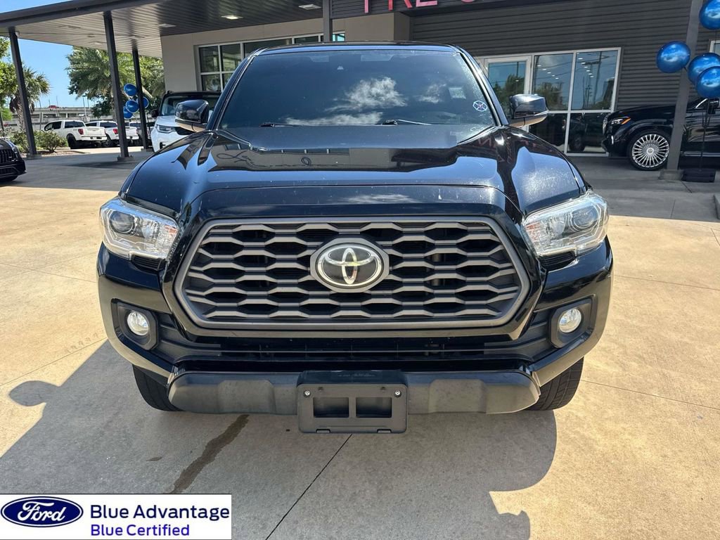 Used 2021 Toyota Tacoma TRD Off-Road w/ Technology Package AWD/4WD image 2