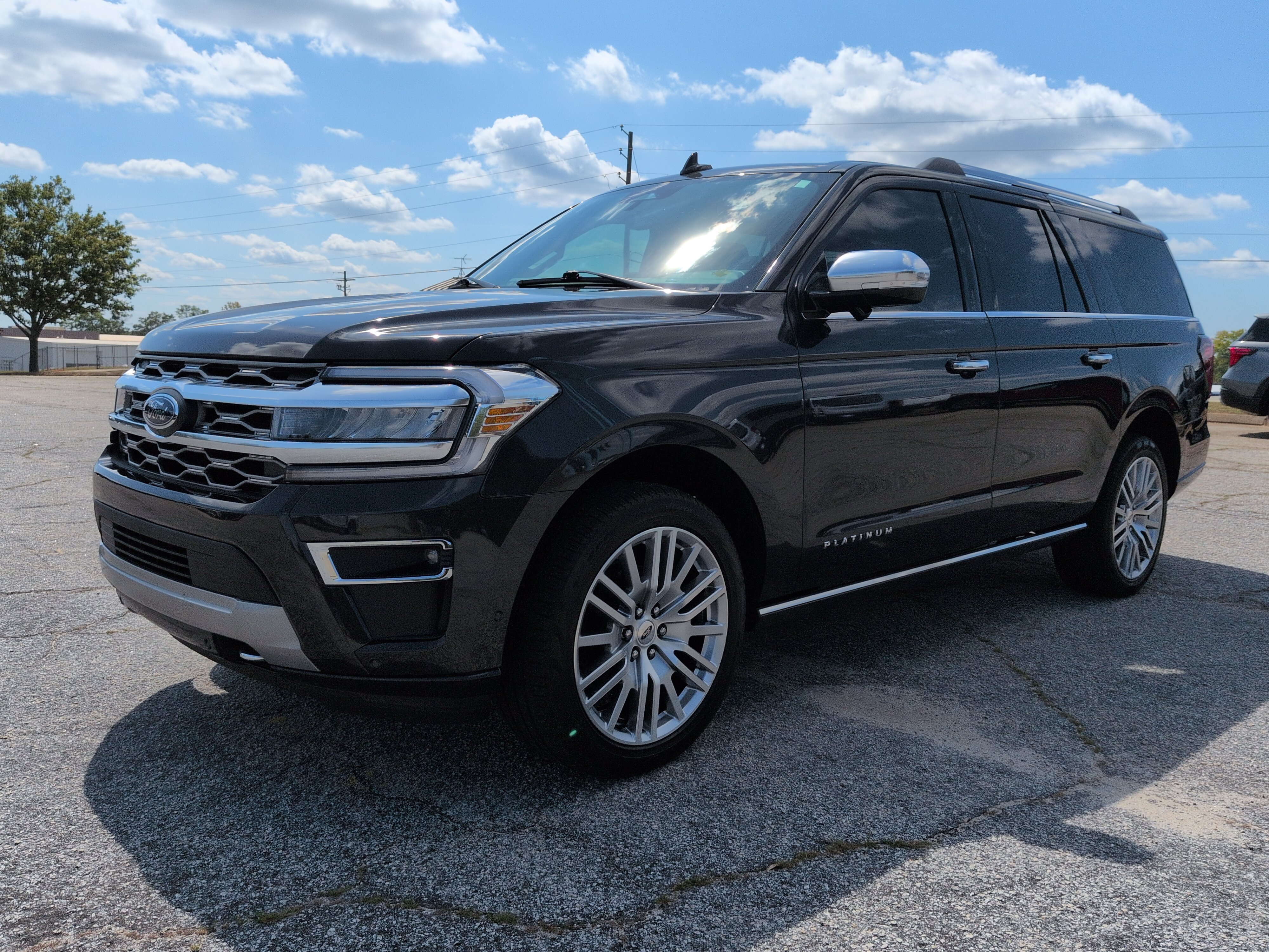 Certified 2024 Ford Expedition Max Platinum AWD/4WD image 6