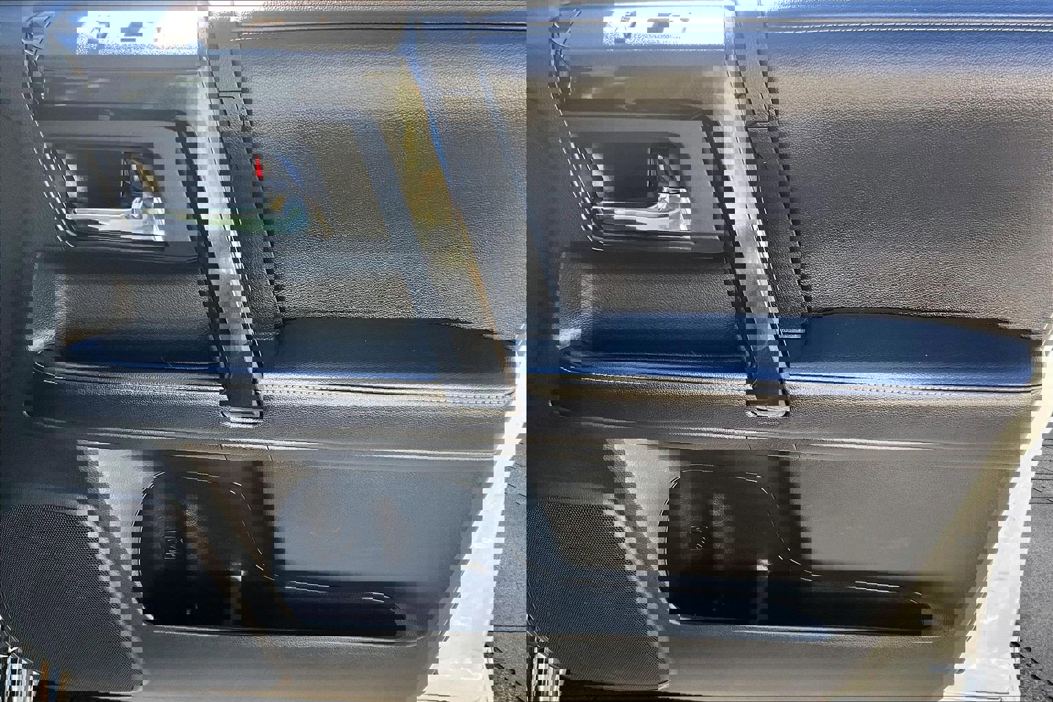 Used 2019 Toyota 4Runner Limited image 19