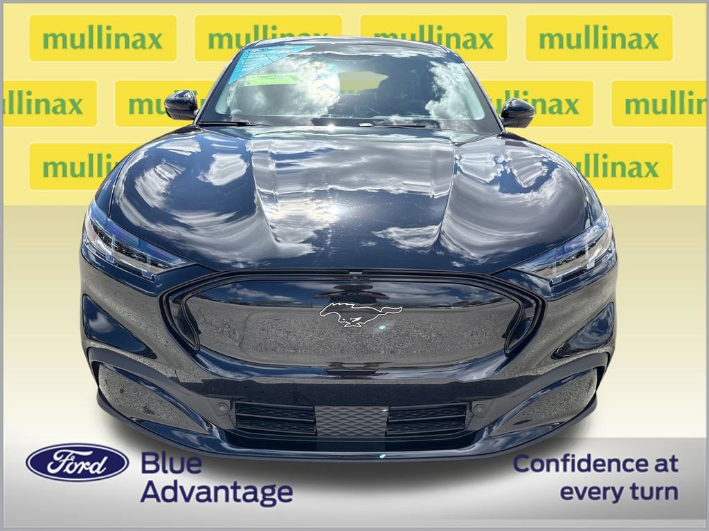 Certified 2025 Ford Mustang Mach-E Premium image 11