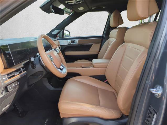 Used 2025 Hyundai Santa Fe Limited image 15