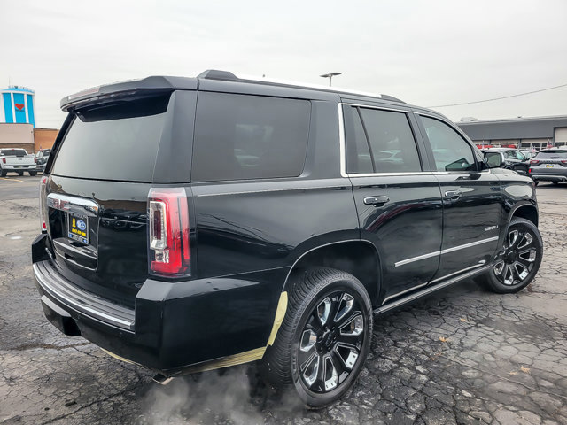 Used 2020 GMC Yukon Denali w/ Denali Ultimate Black Edition image 5