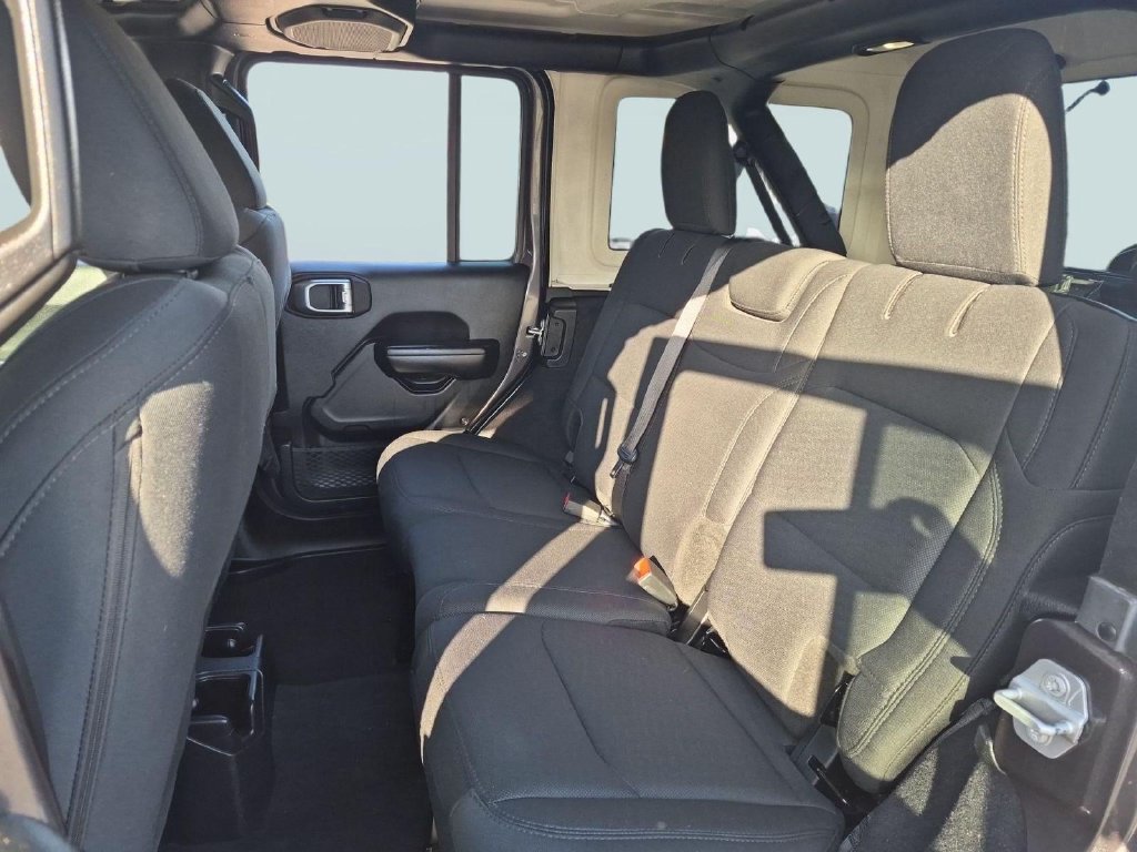 Used 2019 Jeep Wrangler Unlimited Sport S AWD/4WD image 23