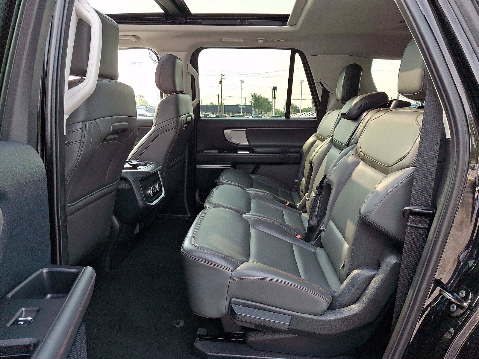 Certified 2025 Ford Expedition Max Active AWD/4WD image 10