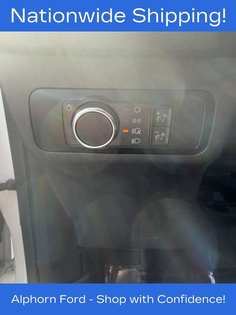 Certified 2025 Ford Escape Active AWD/4WD image 11