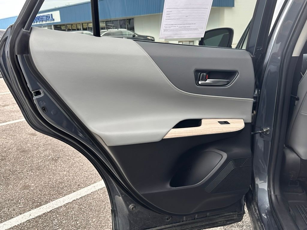 Used 2021 Toyota Venza Limited w/ Advanced Technology Package AWD/4WD image 15