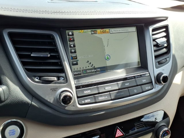 Used 2018 Hyundai Tucson SEL Plus AWD/4WD image 17
