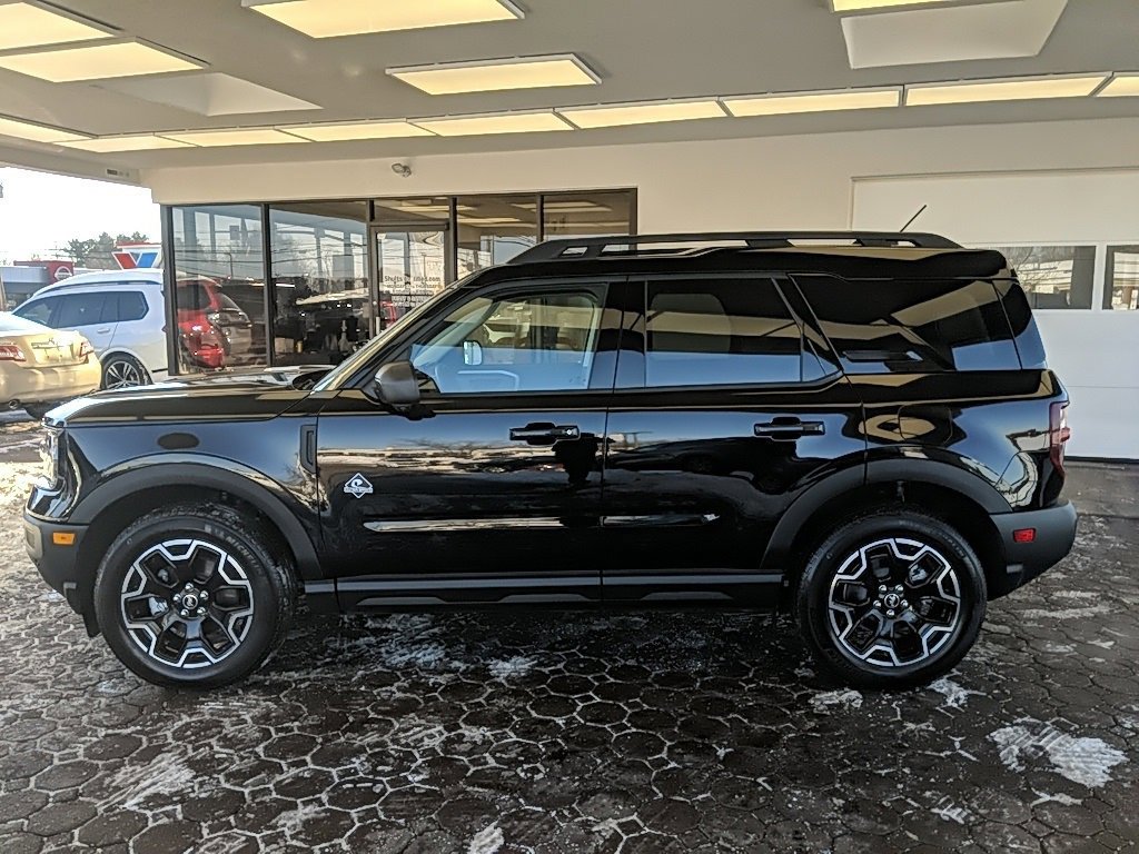 Certified 2025 Ford Bronco Sport Outer Banks w/ Outer Banks Tech Package+ image 6