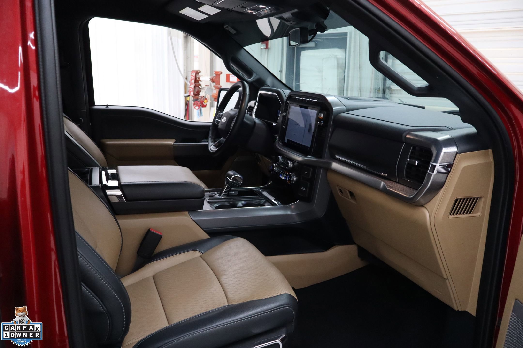 Certified 2023 Ford F150 Lariat w/ FX4 Off-Road Package image 27