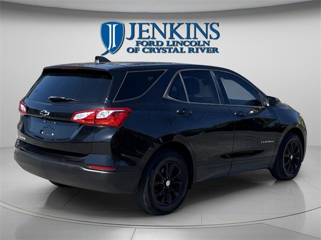 Used 2019 Chevrolet Equinox LS w/ LS Convenience Package image 9