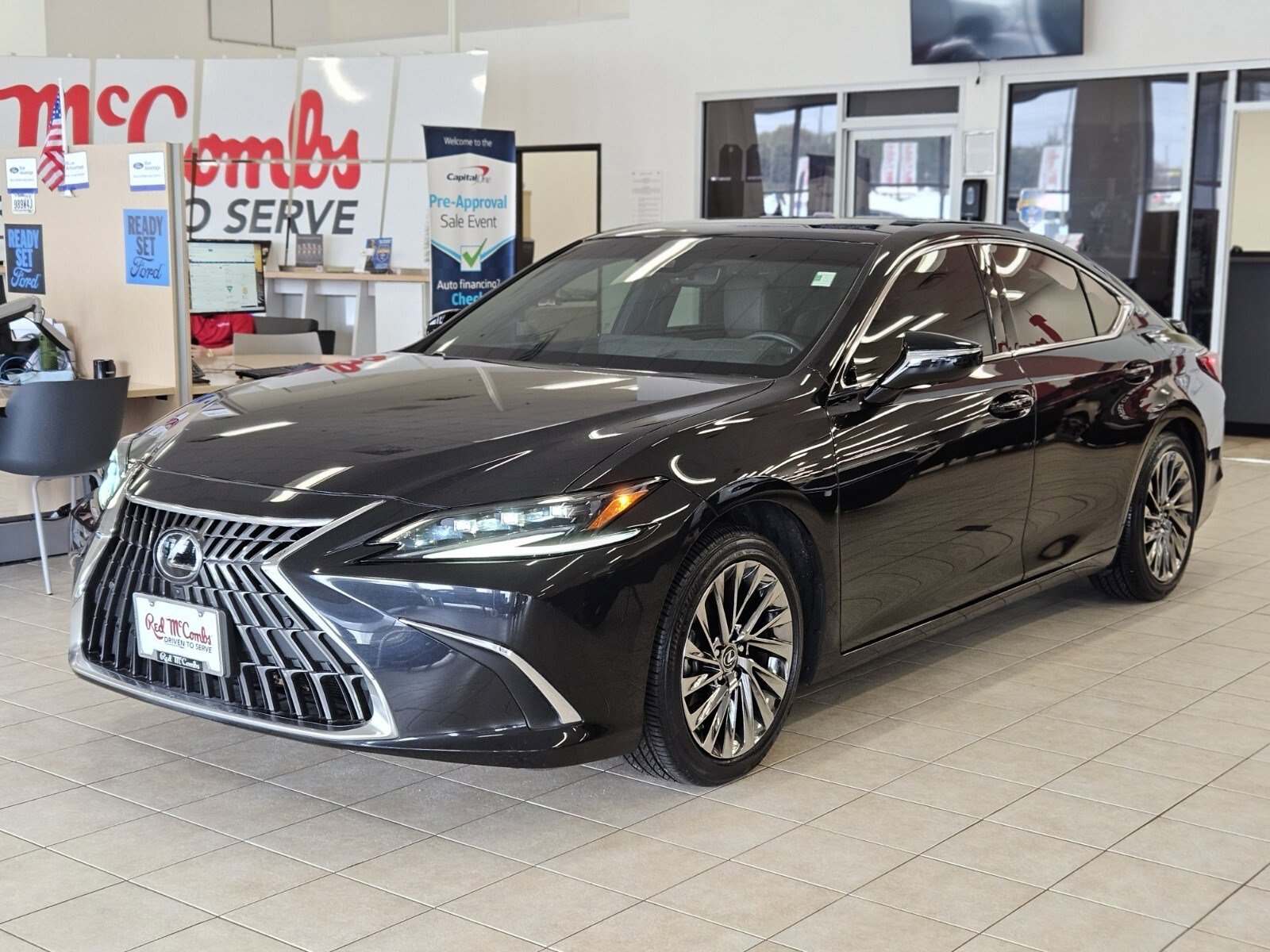 Used 2025 Lexus ES 350 Ultra Luxury image 6