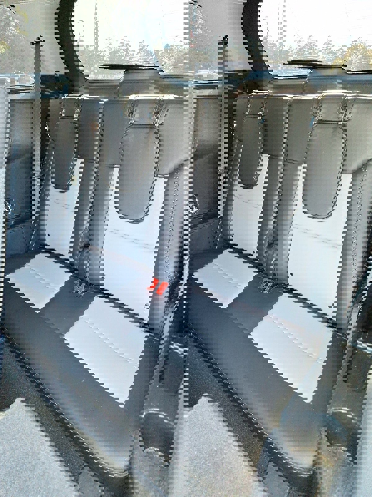 Certified 2023 Ford Explorer XLT w/ Equipment Group 202A image 14