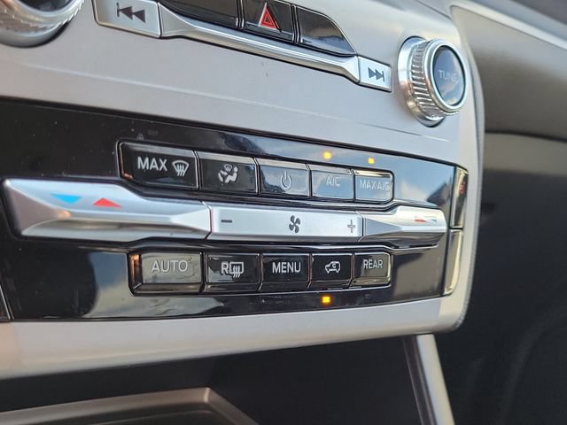 Certified 2023 Ford Explorer XLT w/ Equipment Group 202A AWD/4WD image 23