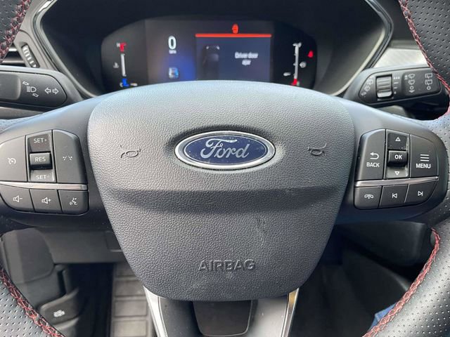 Certified 2025 Ford Escape ST-Line w/ Cold Weather Package image 24