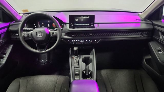Used 2025 Honda Accord SE image 18
