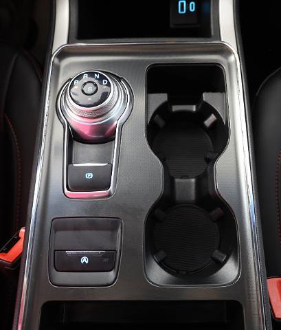 Certified 2024 Ford Edge ST-Line AWD/4WD image 16