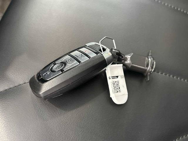 Certified 2025 Ford Escape ST-Line Elite w/ Premium Technology Package AWD/4WD image 33