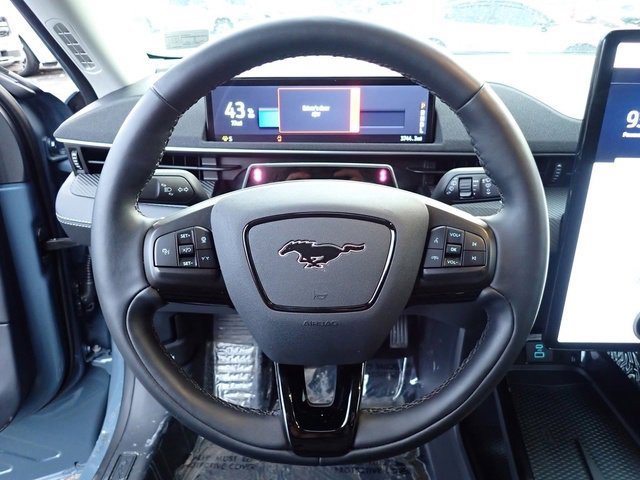 Certified 2024 Ford Mustang Mach-E Select image 24