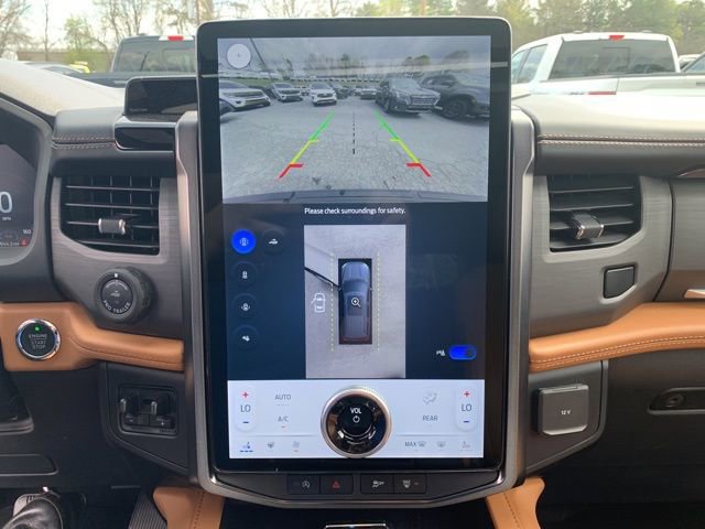 Certified 2024 Ford Expedition Platinum image 34