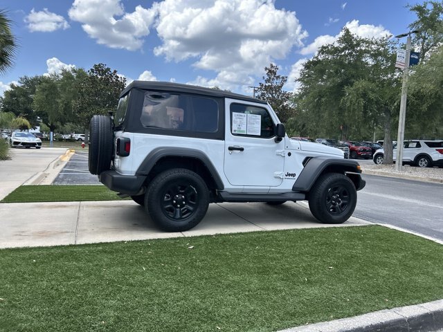 Used 2025 Jeep Wrangler Sport AWD/4WD image 5