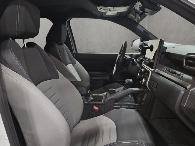 Used 2024 Toyota Tacoma TRD Sport AWD/4WD image 21