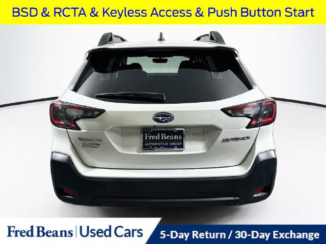 Used 2024 Subaru Outback Premium AWD/4WD image 8