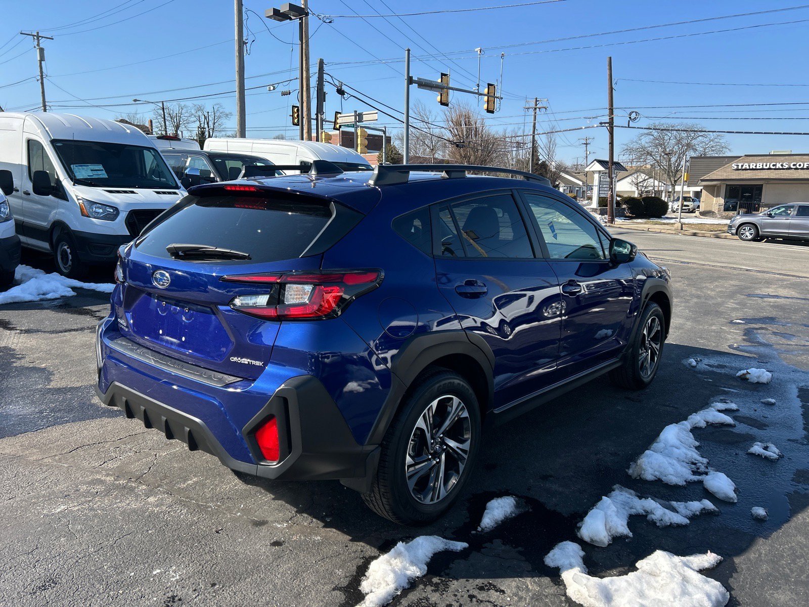 Used 2024 Subaru Crosstrek 2.0i Premium image 16