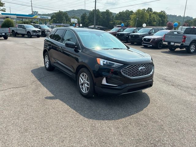 Certified 2024 Ford Edge SEL AWD/4WD image 2