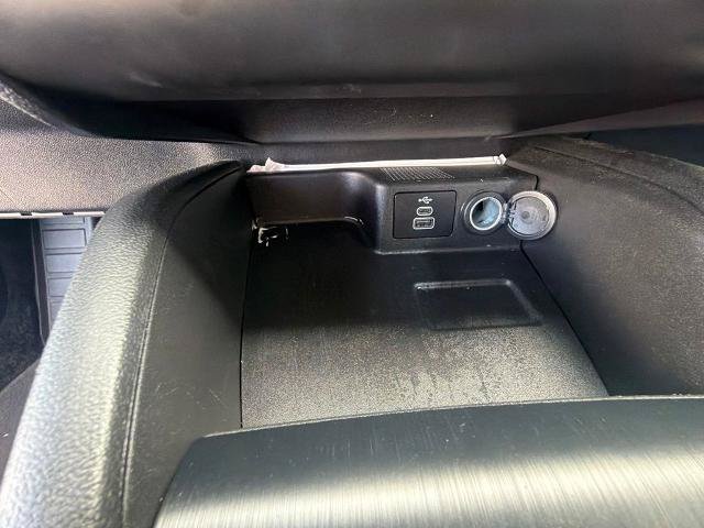 Certified 2025 Ford Escape Active AWD/4WD image 27