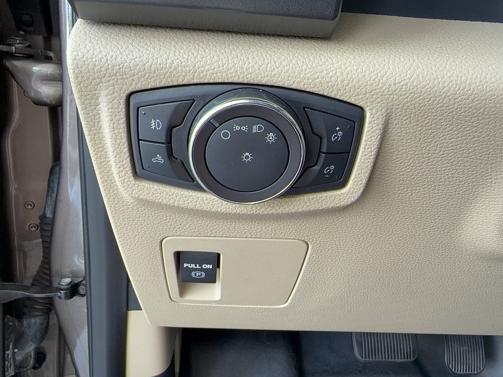 Certified 2018 Ford F150 XLT RWD image 25