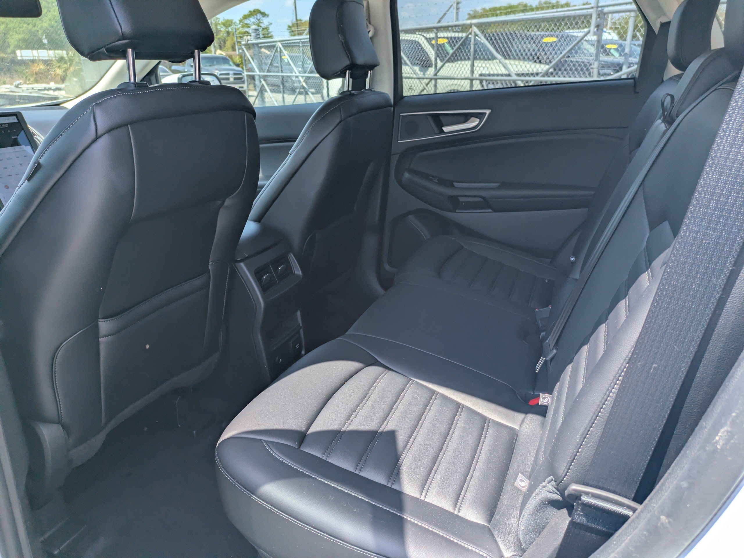 Certified 2024 Ford Edge SEL w/ Convenience Package AWD/4WD image 14