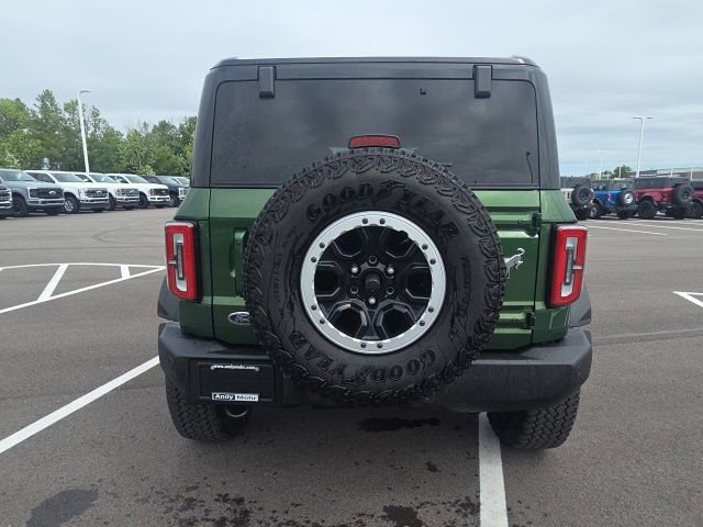 Certified 2025 Ford Bronco Outer Banks w/ Sasquatch Package AWD/4WD image 9