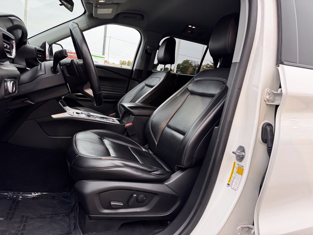 Certified 2021 Ford Explorer XLT w/ Equipment Group 202A AWD/4WD image 5