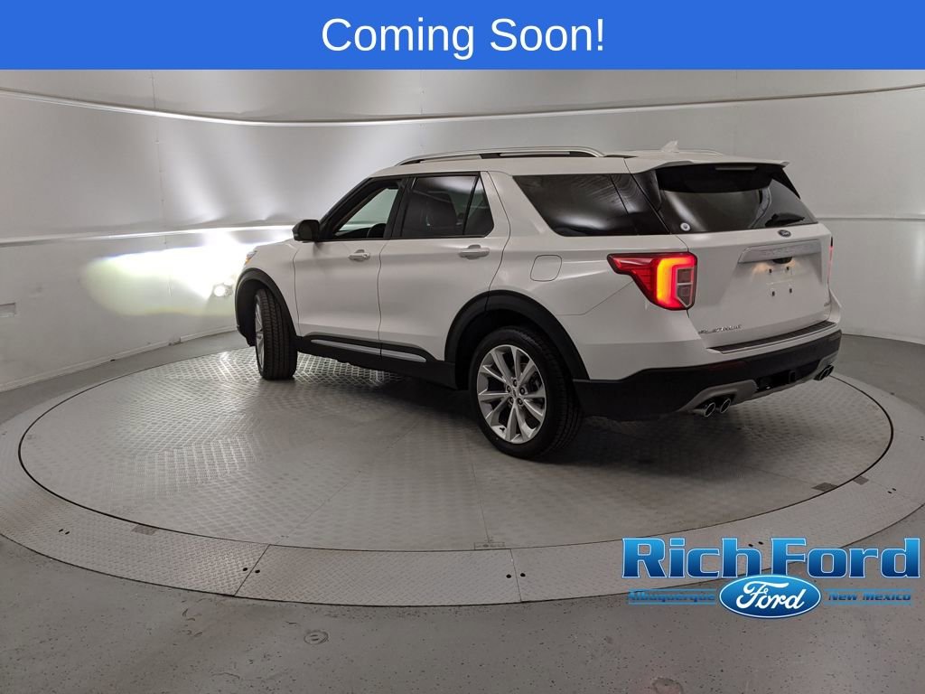 Certified 2023 Ford Explorer Platinum w/ Technology Package image 4
