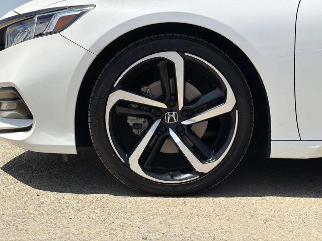 Used 2018 Honda Accord Sport image 28