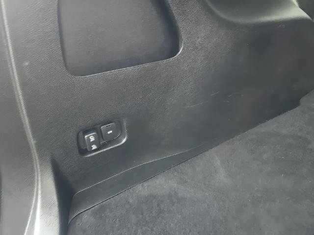 Certified 2024 Ford Edge Titanium AWD/4WD image 16