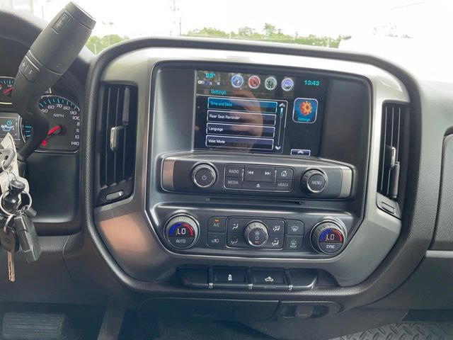 Used 2018 Chevrolet Silverado 1500 LT w/ All Star Edition AWD/4WD image 16