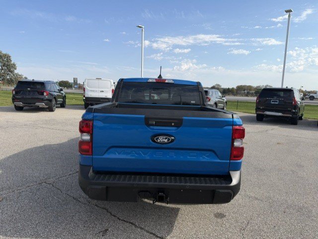 Certified 2025 Ford Maverick Lariat w/ 4K Tow Package AWD/4WD image 7