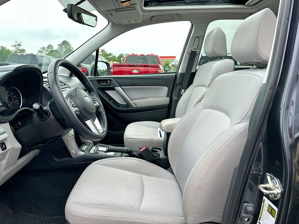 Used 2017 Subaru Forester 2.5i Premium w/ All-Weather Package AWD/4WD image 8