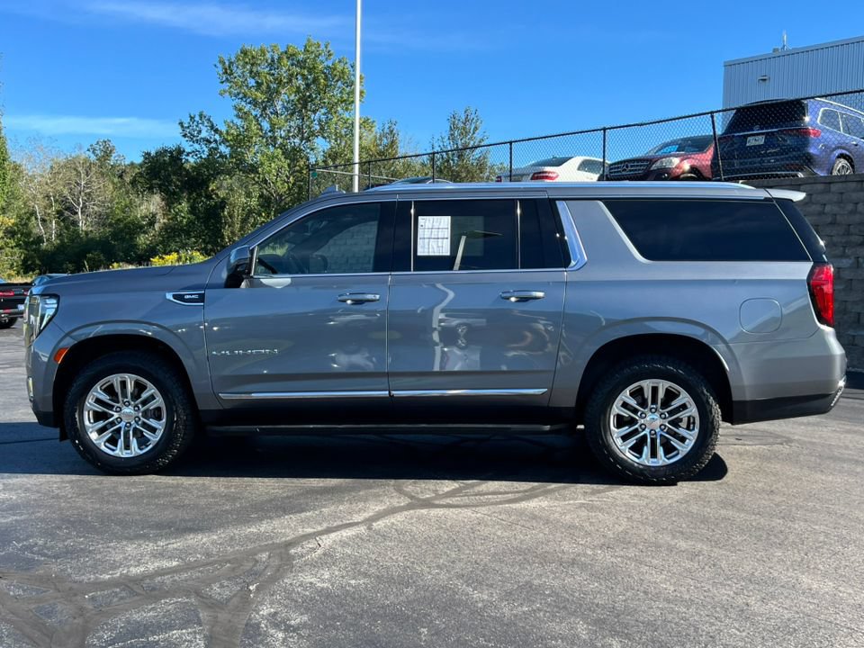 Used 2021 GMC Yukon XL SLT w/ SLT Premium Package AWD/4WD image 44