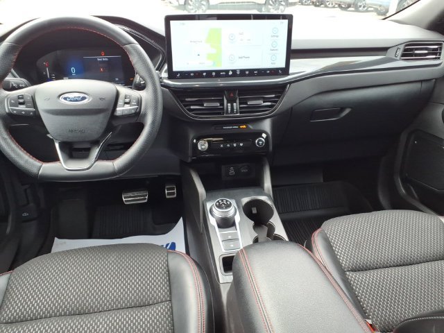 Certified 2024 Ford Escape ST-Line w/ Tech Pack #1 AWD/4WD image 10