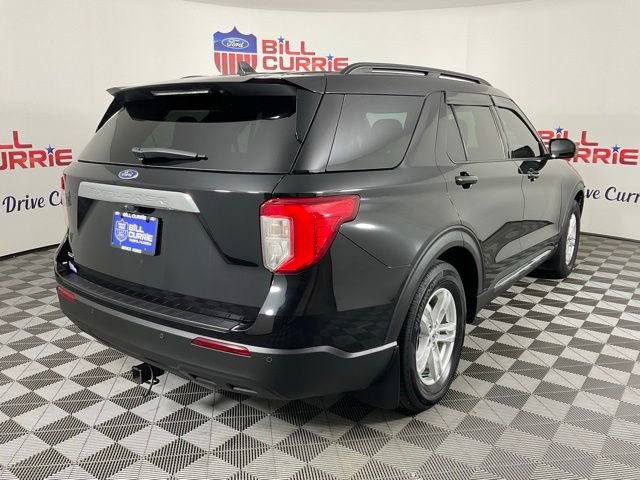 Certified 2023 Ford Explorer XLT image 3