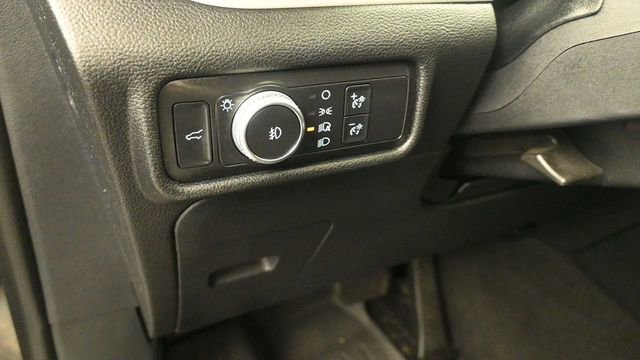 Certified 2020 Ford Explorer XLT w/ Equipment Group 202A AWD/4WD image 14
