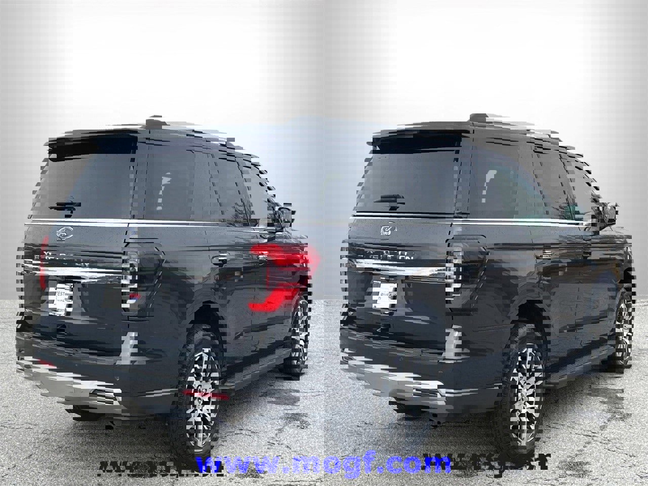 Certified 2024 Ford Expedition Limited image 5