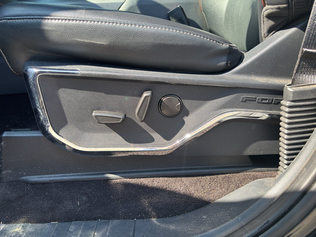 Certified 2022 Ford F150 Lariat AWD/4WD image 10