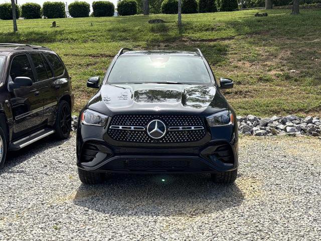 Used 2025 Mercedes-Benz GLE 350 4MATIC image 2