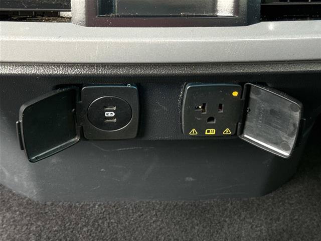 Certified 2024 Ford F150 XLT w/ Mobile Office Package AWD/4WD image 32