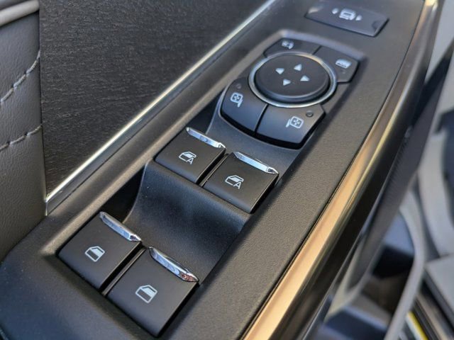 Certified 2025 Ford F450 Platinum w/ Platinum Plus Package image 23